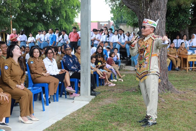 Gubernur Kunjungi SMAN 1 Tamiang Layang Berikan Motivasi Kepada Siswa dan Tenaga Pendidik