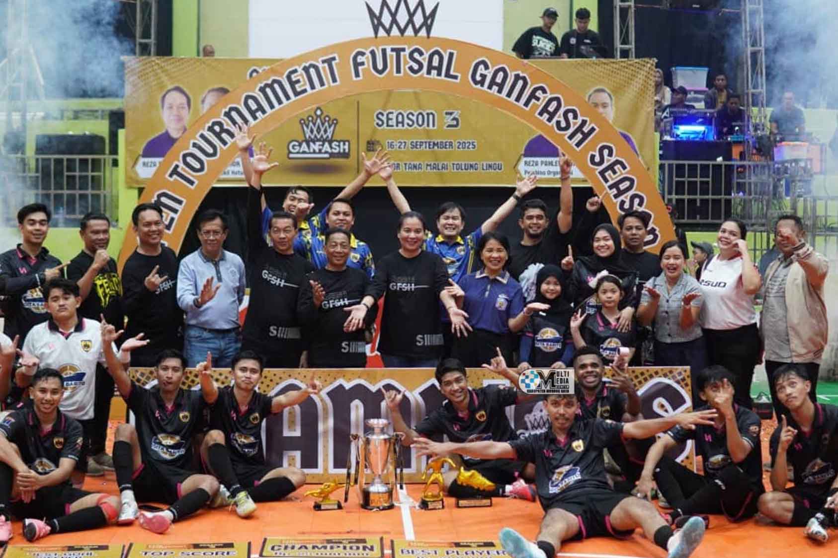 Tutup Tournament Futsal Ganfash Season III, Bupati Mura Sampaikan Selamat Kepada Para Pemenang