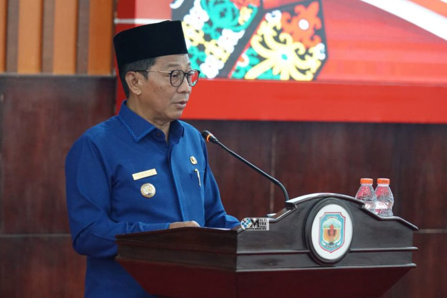 Rapur Penandatanganan dan Penyerahan Keputusan DPRD dan BAP Bersama Dua Buah Raperda