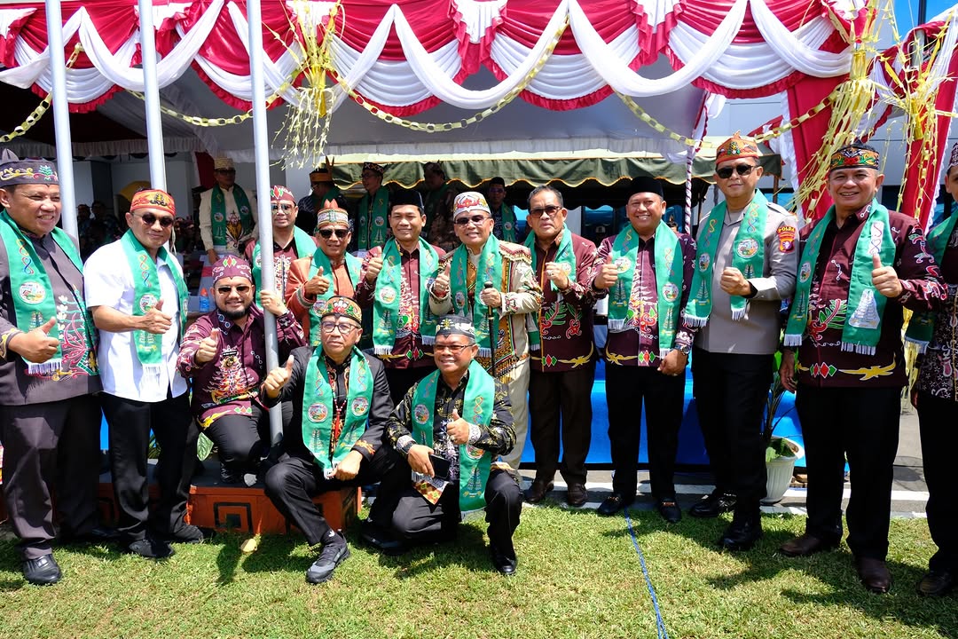 Bupati Mura Hadiri Upacara Peringatan Hari Jadi Ke-23 Kabupaten Bartim