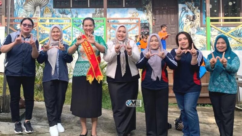 Bunda PAUD Mura Mengedukasi Anak-Anak pada Pekan Merah Putih Tamasya