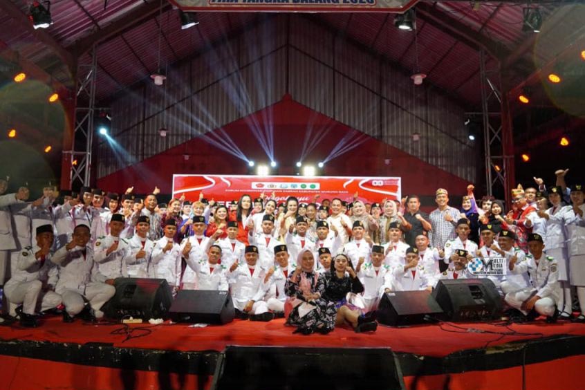 Bupati dan Wakil Bupati Hadiri Mura Vaganza Meriahkan HUT Ke-80 RI