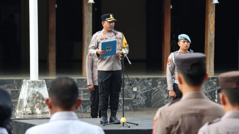 Kapolres Tanah Laut Pimpin Apel Jam Pimpinan, Ingatkan Personil Terapkan Pola Hidup Sederhana