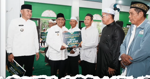 Bupati H Rahmat Trianto Tegaskan Pemkab Tanah Laut Komitmen Lanjutkan Pembangunan Infrastruktur di Kecamatan Batu Ampar