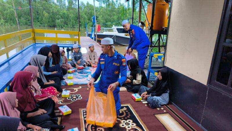 Kasat Polairud Sebut Kegiatan Polisi Sahabat Anak Bentuk Kepedulian Polri Dekat dengan Anak-Anak Pesisir