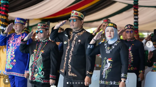Bupati Barut Hadiri Upacara Hari Jadi ke-69 Provinsi Kalteng