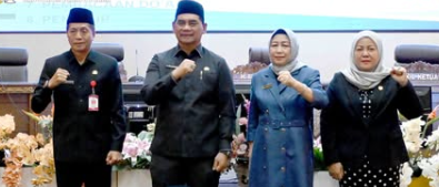 DPRD Barut Sampaikan Pemandangan Umum Fraksi Terhadap Lima Raperda