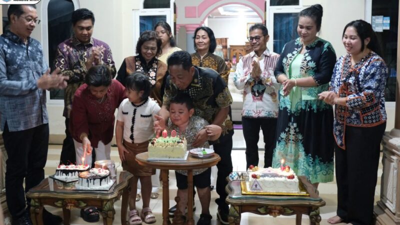 Keluarga Bupati Heriyus Gelar Ibadah Syukur