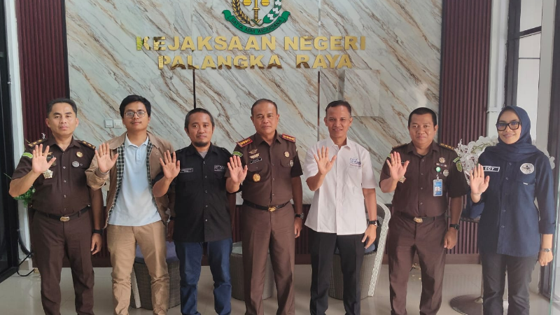 SMSI Kalimantan Tengah dan Kejari Palangka Raya Pererat Kolaborasi dan Sinergi Program News Room Jaga Desa