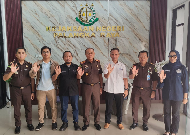 SMSI Kalimantan Tengah dan Kejari Palangka Raya Pererat Kolaborasi dan Sinergi Program News Room Jaga Desa