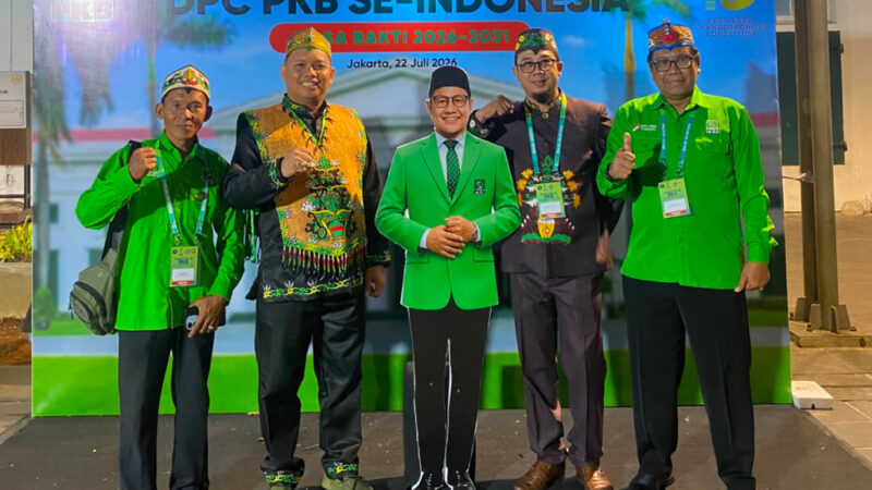 Gus Muhaimin Lantik Pimpinan DPC PKB Kapuas Masa Bakti 2026-2031