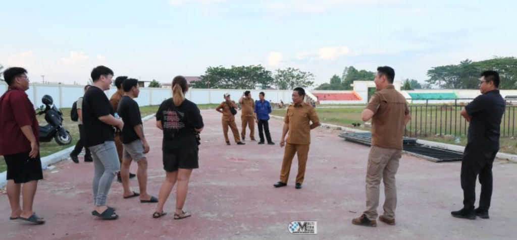 Bupati Heriyus Tinjau Venue Malam Hiburan Rakyat Hari Jadi ke-24 Kabupaten Murung Raya