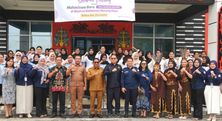 Bupati Heriyus Menilai Tema PKKMB Sangat Relevan Membentuk SDM Unggul