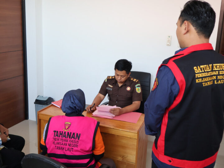 Kejari Tala Laksanakan Tahap II Terhadap Dua Tersangka Dugaan Korupsi BOP PKBM Serumpun