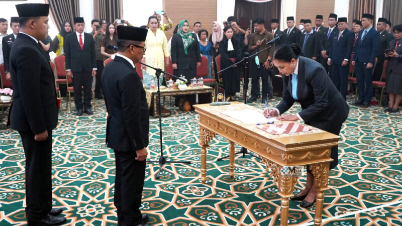 Lynda Kristiane Resmi Jabat Sekda Mura